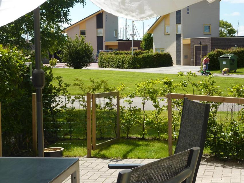 Vakantiehuisgalamadammen Met Ligplaats Boot Koudum Exterior foto